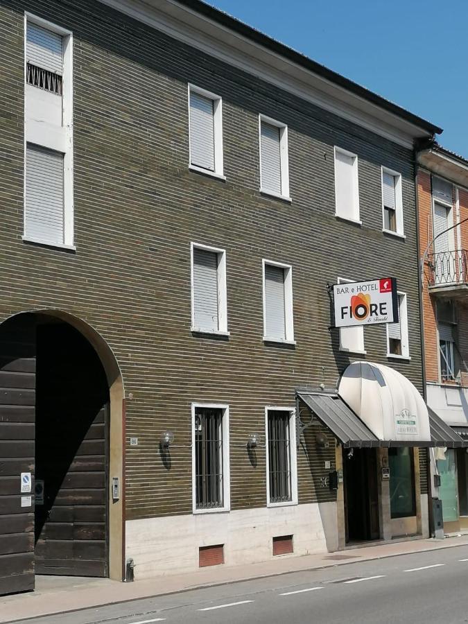 Hotel Fiore & Fiocchi Podenzano Ngoại thất bức ảnh
