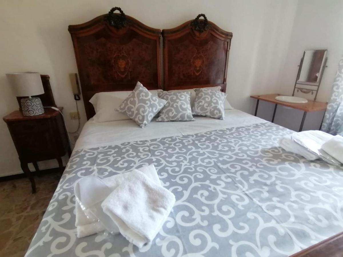 Hotel Fiore & Fiocchi Podenzano Ngoại thất bức ảnh
